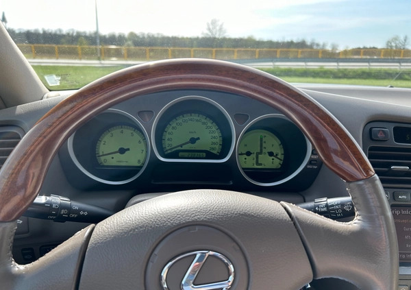 Lexus GS cena 42900 przebieg: 238000, rok produkcji 2001 z Babimost małe 704